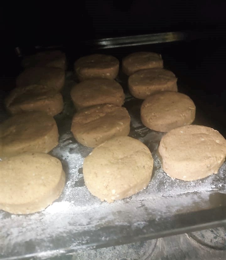 Receta de polvorones tradicionales. Postres. Cocinando Caza